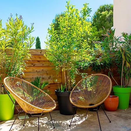 T2 Rdc Climatise, Terrasse, Parking, A Pied Appartement Les Lecques